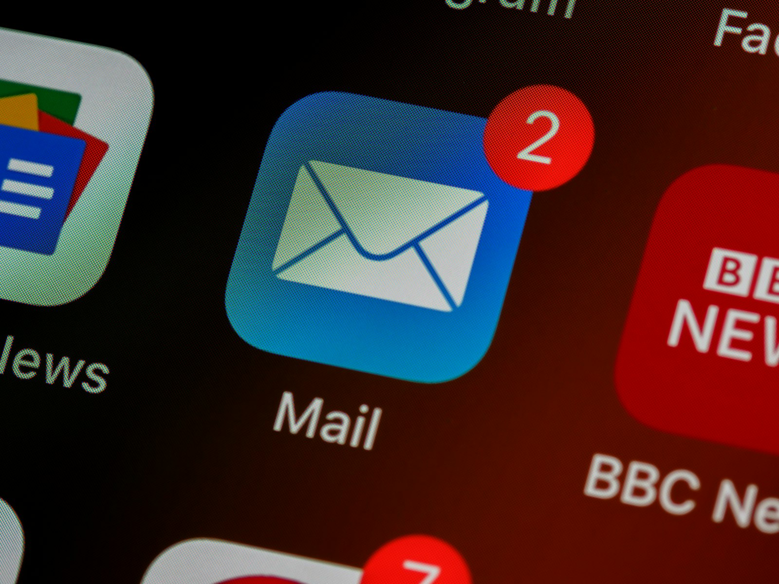 Professional correspondence and mailbox workspace